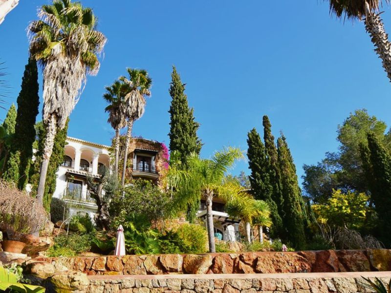 Villa Novells